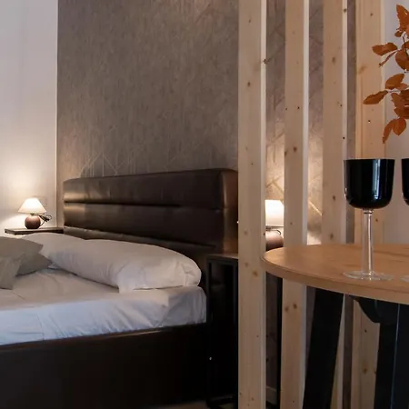Lampionelli 12 Style Апартаменты *