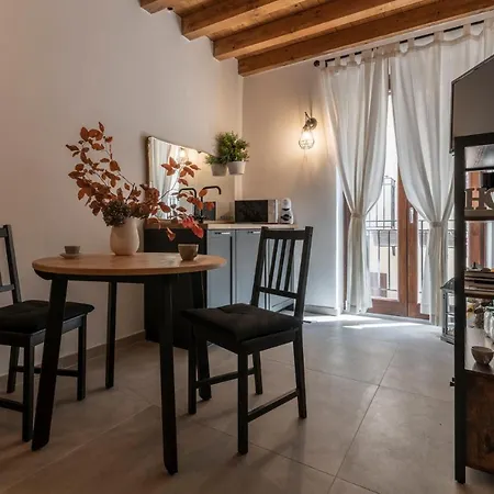 Lampionelli 12 Style Апартаменты